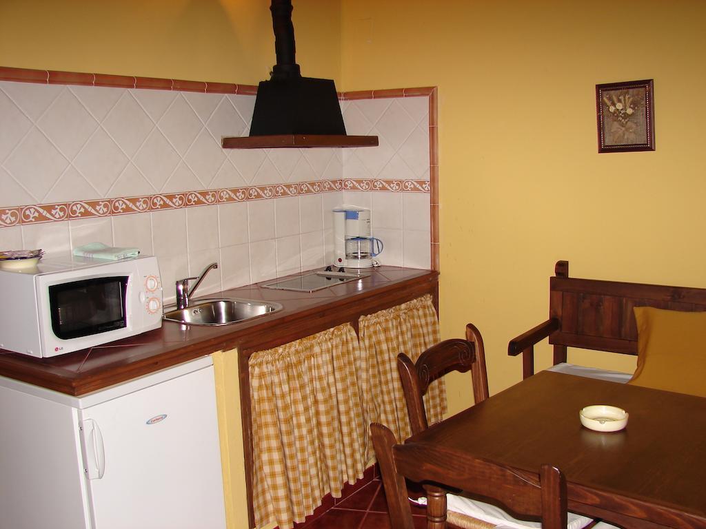 La Boticaria Casa Rural Apartamento Descargamaría Room photo